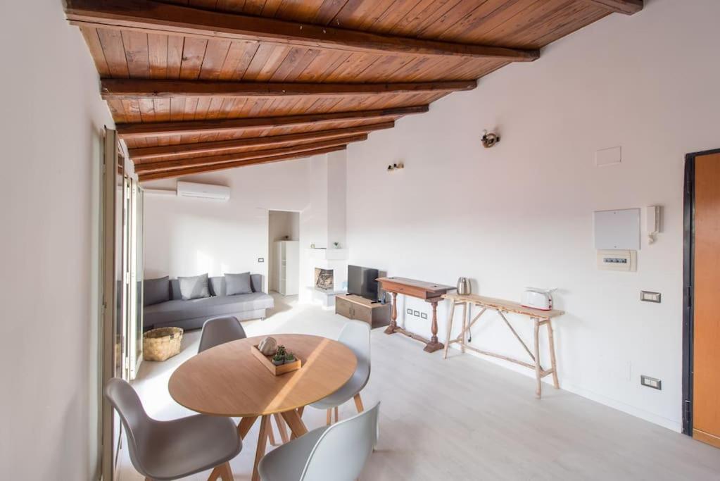San Peter's - Cosy Renovated Penthouse Apartment Rome